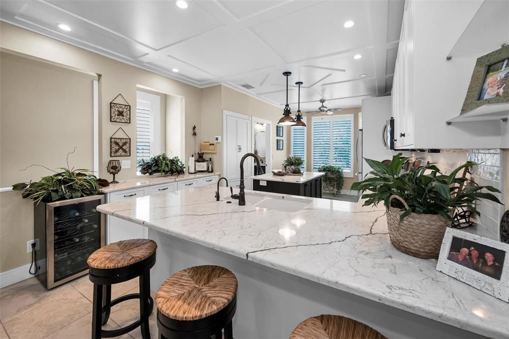 For Sale: $1,125,000 (3 beds, 3 baths, 2215 Square Feet)