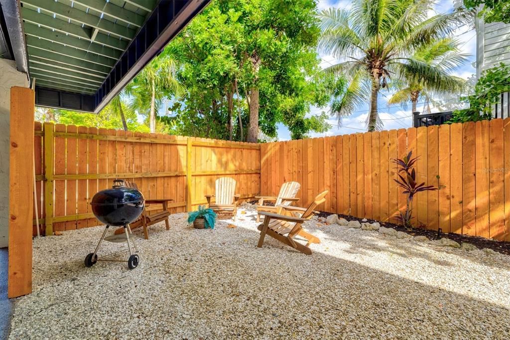 For Sale: $1,799,000 (4 beds, 0 baths, 1600 Square Feet)