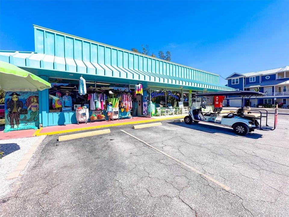 For Sale: $1,799,000 (4 beds, 0 baths, 1600 Square Feet)