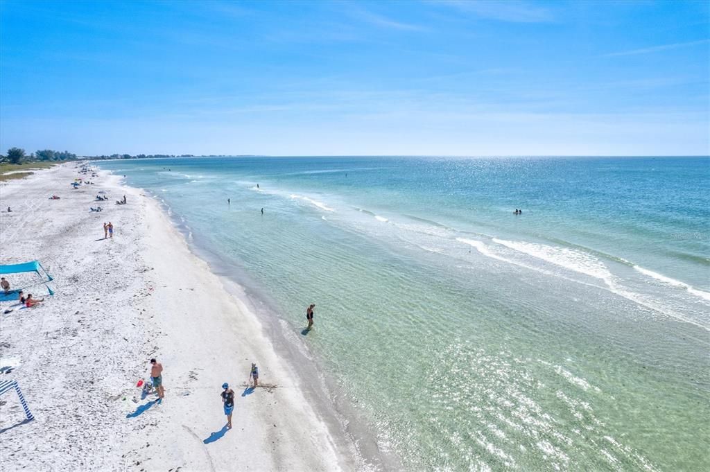 For Sale: $1,799,000 (4 beds, 0 baths, 1600 Square Feet)