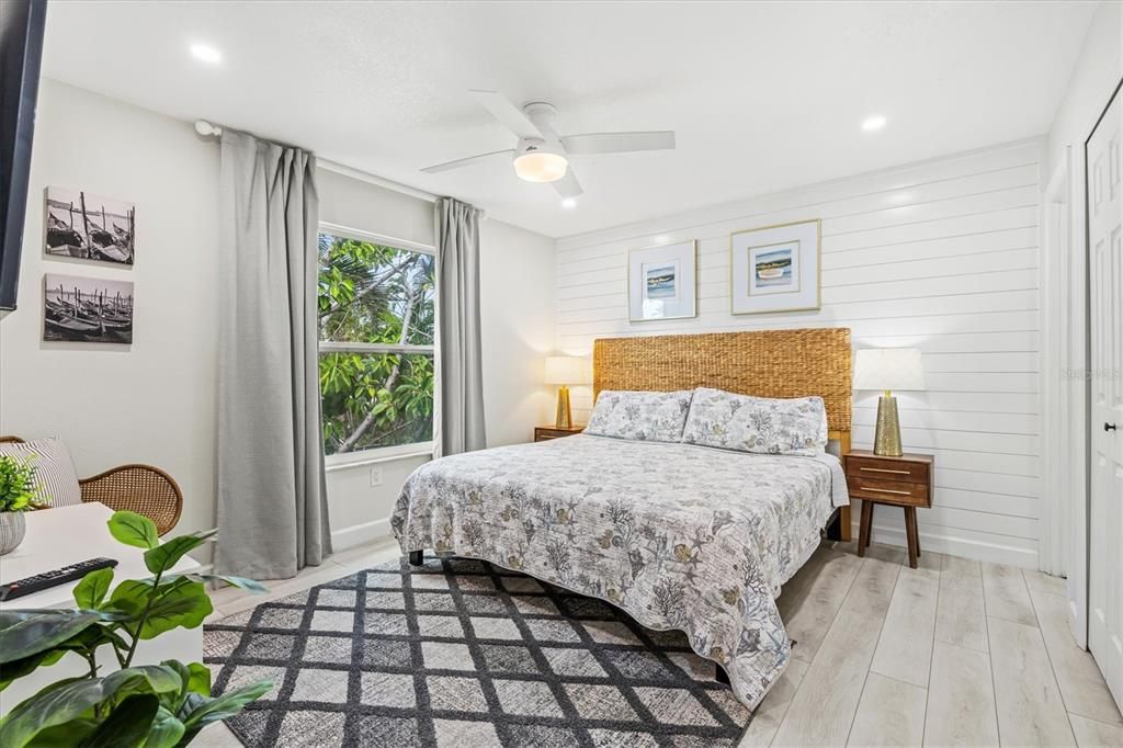 For Sale: $1,799,000 (4 beds, 0 baths, 1600 Square Feet)