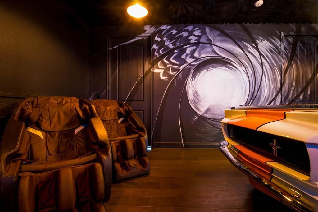 Active With Contract: $1,199,999 (11 beds, 10 baths, 5496 Square Feet)