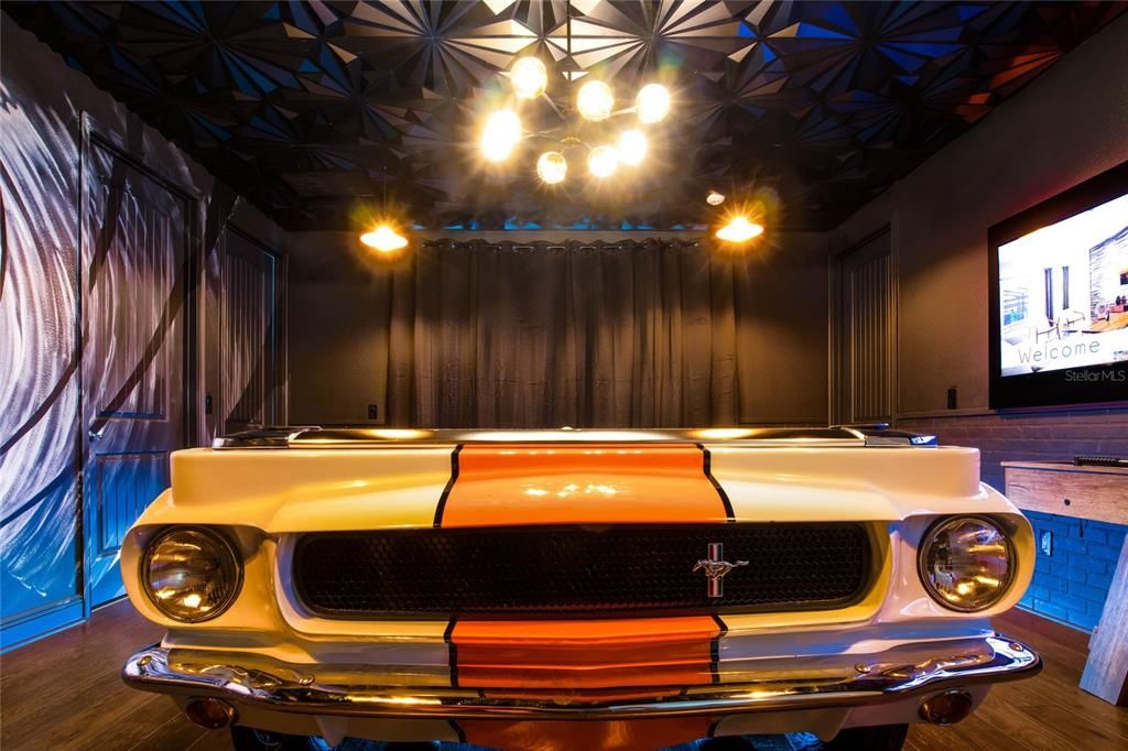 Active With Contract: $1,199,999 (11 beds, 10 baths, 5496 Square Feet)