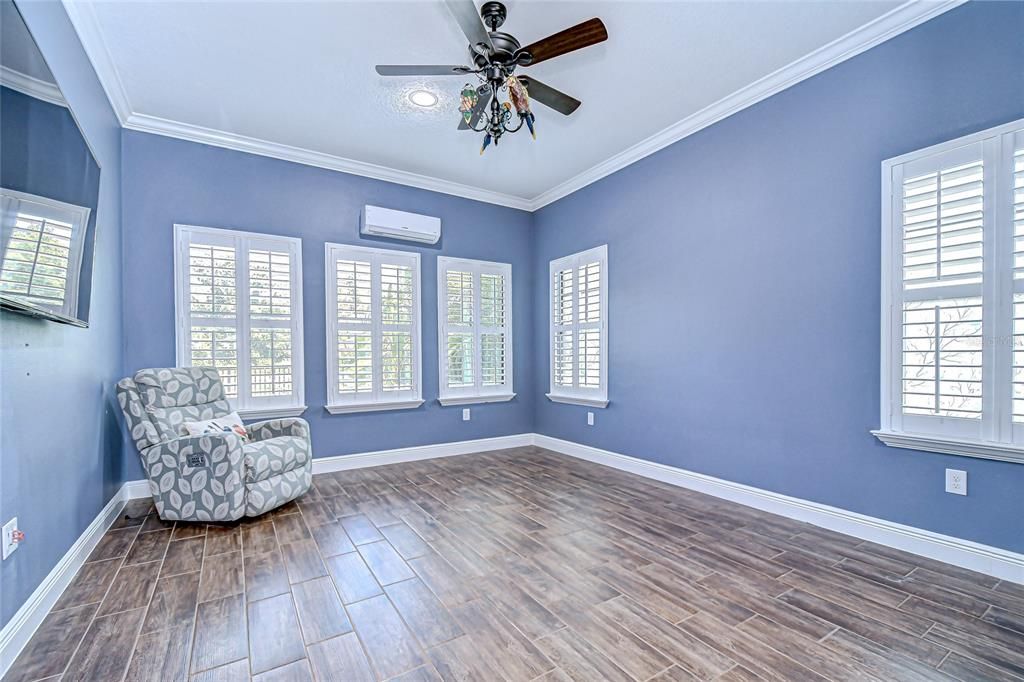 待售: $1,099,000 (5 贝兹, 4 浴室, 4536 平方英尺)