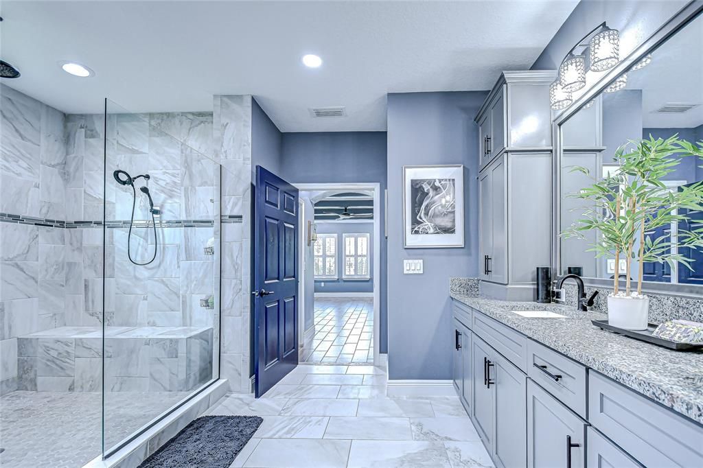 待售: $1,099,000 (5 贝兹, 4 浴室, 4536 平方英尺)