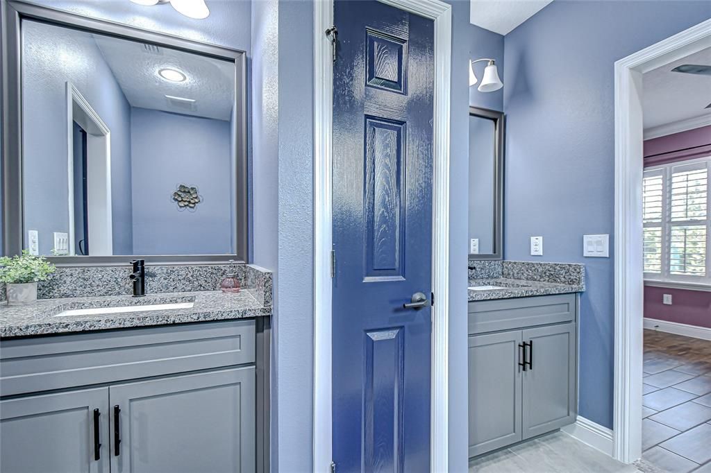 待售: $1,099,000 (5 贝兹, 4 浴室, 4536 平方英尺)