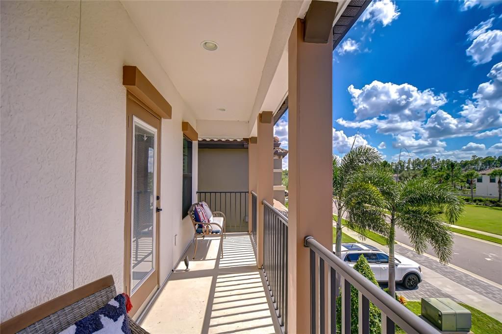 待售: $1,099,000 (5 贝兹, 4 浴室, 4536 平方英尺)