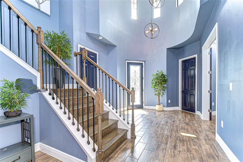 待售: $1,099,000 (5 贝兹, 4 浴室, 4536 平方英尺)