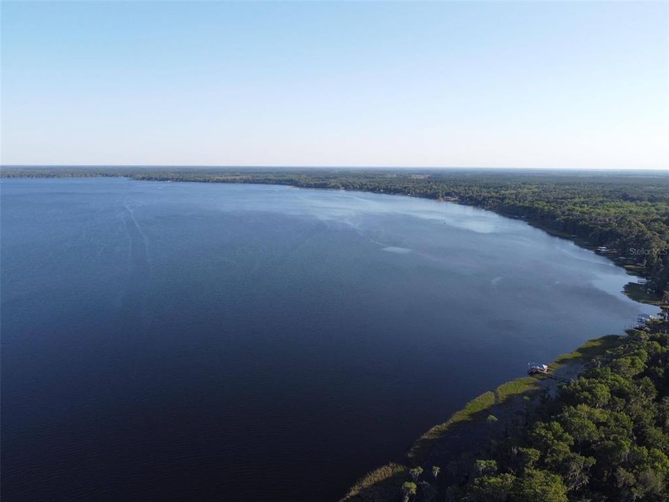 На продажу: $99,900 (0.44 acres)