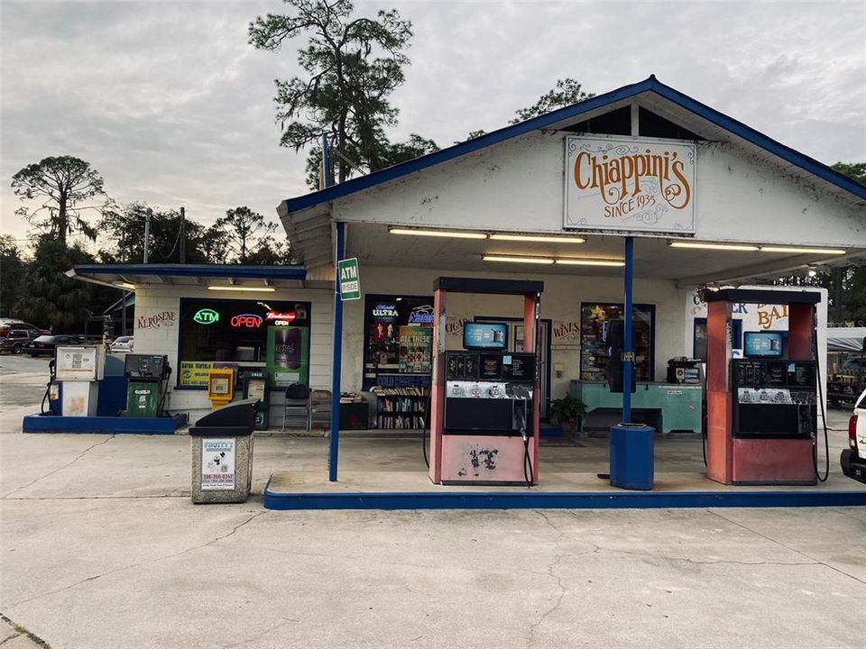 На продажу: $99,900 (0.44 acres)