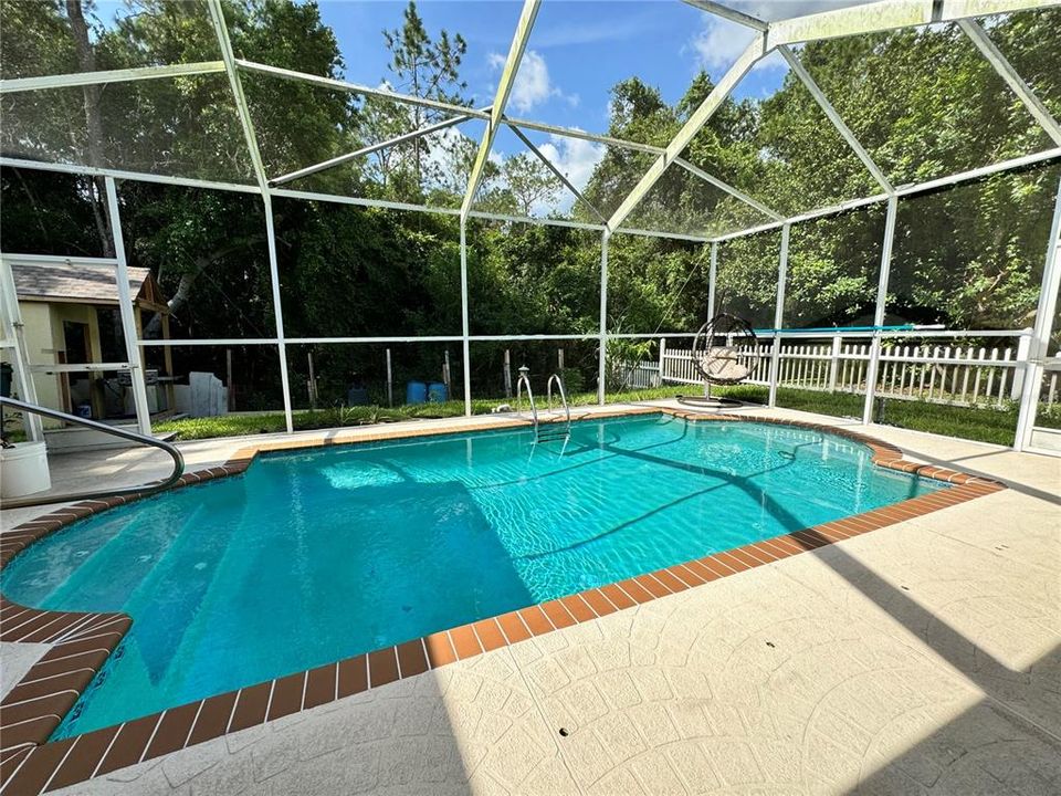 Active With Contract: $399,000 (3 beds, 2 baths, 1633 Square Feet)