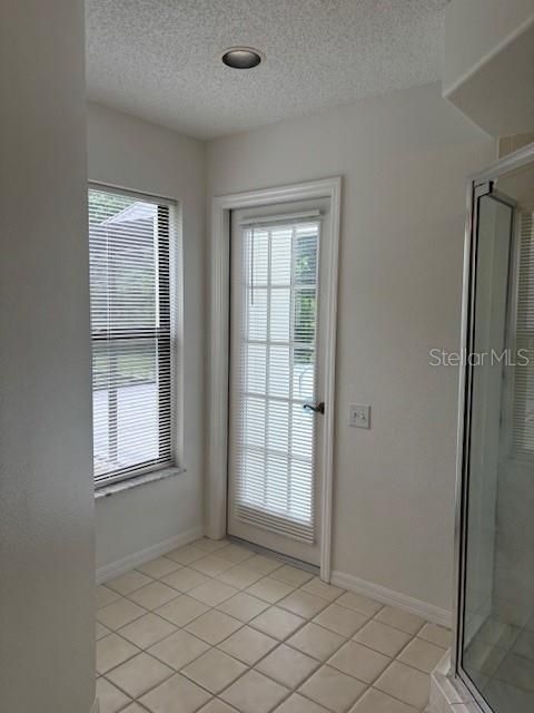 For Rent: $3,695 (4 beds, 3 baths, 2853 Square Feet)