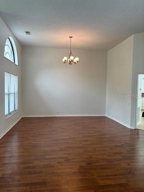 For Rent: $3,695 (4 beds, 3 baths, 2853 Square Feet)