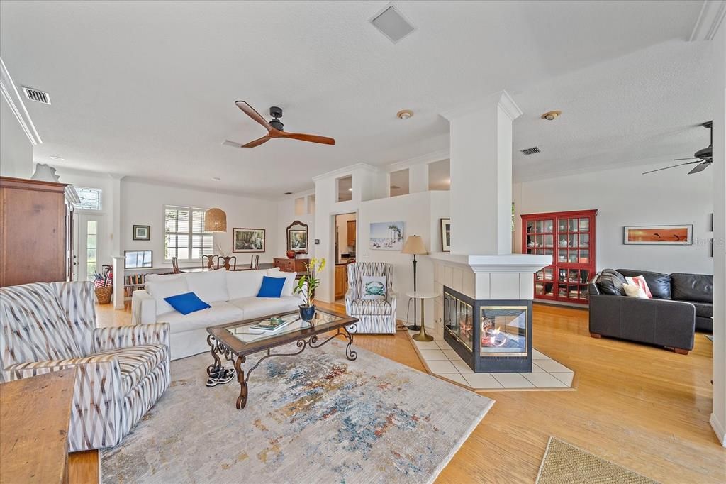 Active With Contract: $489,900 (3 beds, 2 baths, 1849 Square Feet)