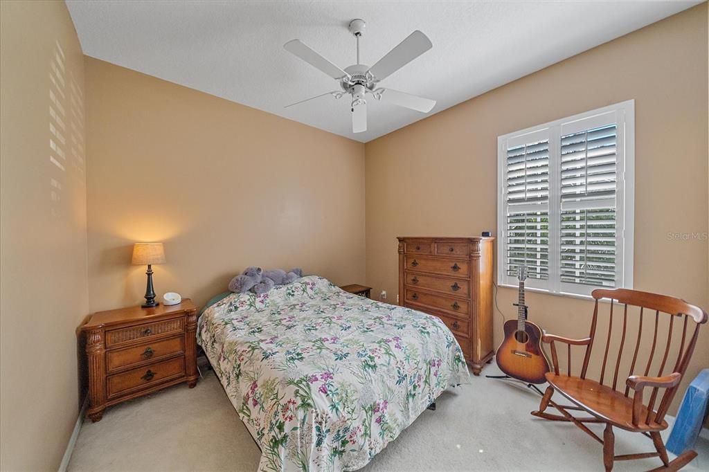 Active With Contract: $489,900 (3 beds, 2 baths, 1849 Square Feet)