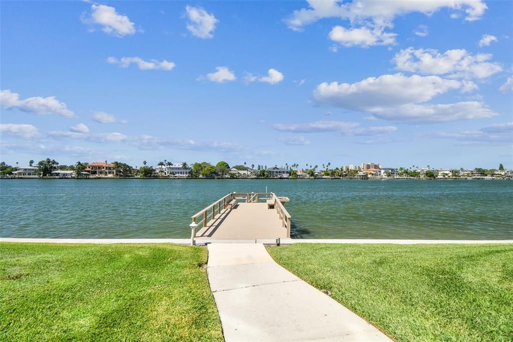 For Sale: $439,000 (2 beds, 2 baths, 1866 Square Feet)