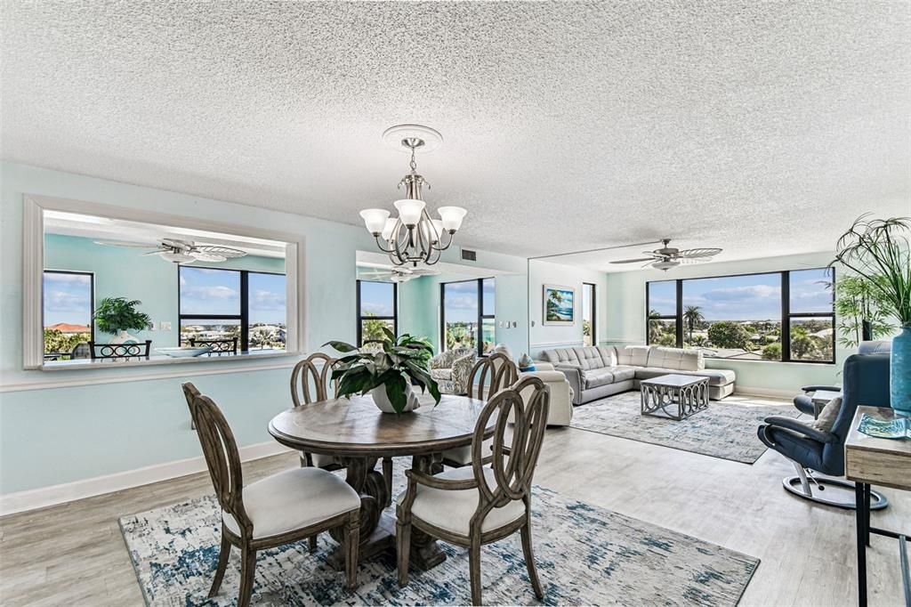 For Sale: $439,000 (2 beds, 2 baths, 1866 Square Feet)