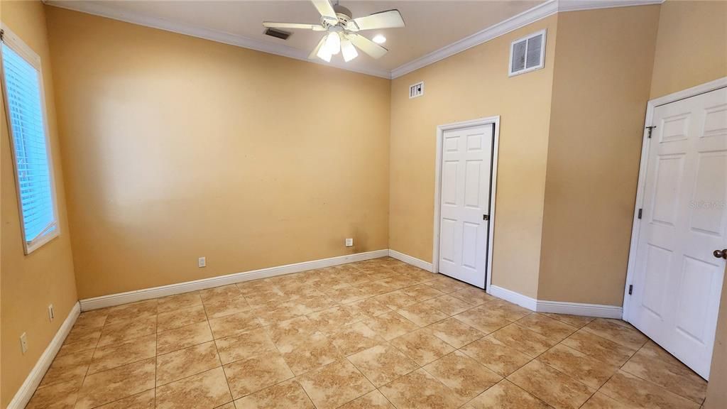 For Sale: $539,900 (4 beds, 3 baths, 2318 Square Feet)