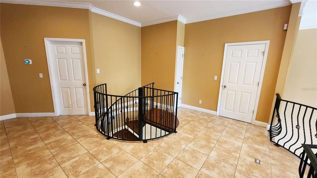 For Sale: $539,900 (4 beds, 3 baths, 2318 Square Feet)