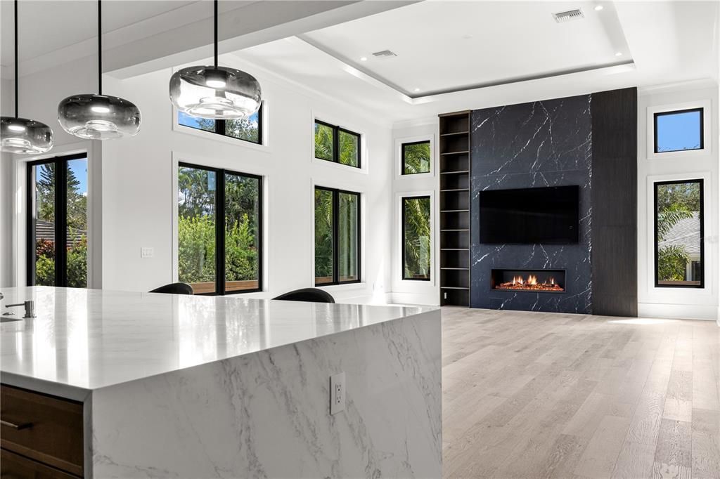 For Sale: $3,650,000 (5 beds, 6 baths, 5483 Square Feet)