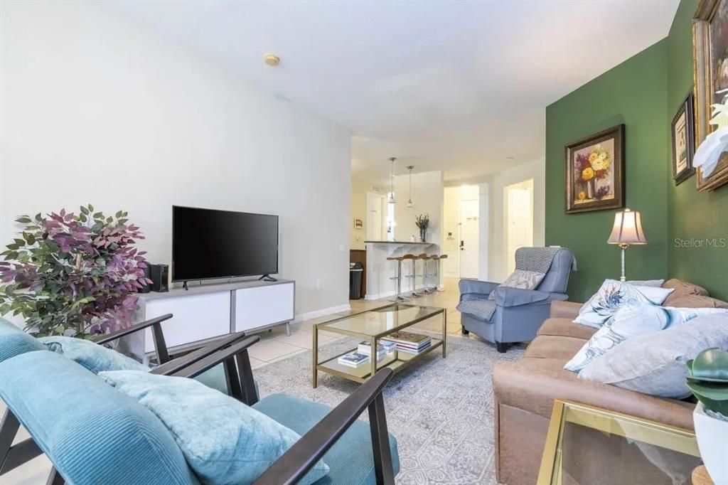 For Sale: $670,000 (3 beds, 2 baths, 2097 Square Feet)