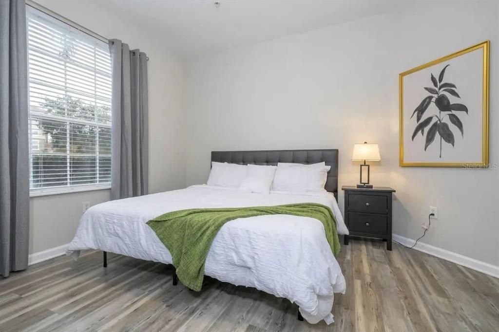 For Sale: $670,000 (3 beds, 2 baths, 2097 Square Feet)