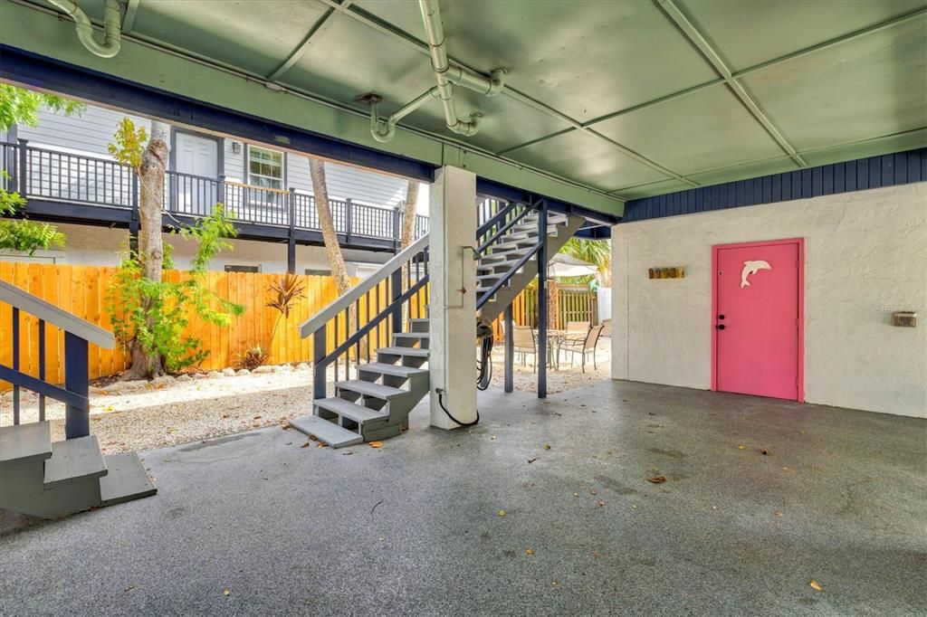 En Venta: $1,889,900 (4 camas, 4 baños, 1600 Pies cuadrados)