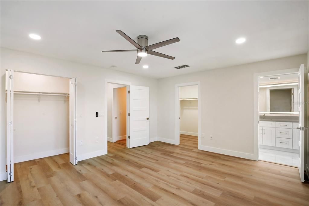 For Rent: $5,500 (4 beds, 2 baths, 2250 Square Feet)