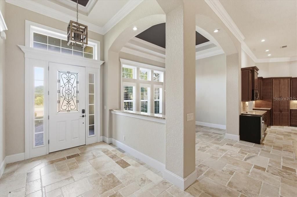 En Renta: $5,700 (3 camas, 3 baños, 3066 Pies cuadrados)