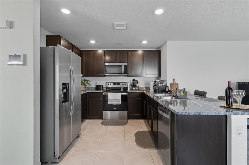 For Sale: $310,000 (3 beds, 2 baths, 1516 Square Feet)