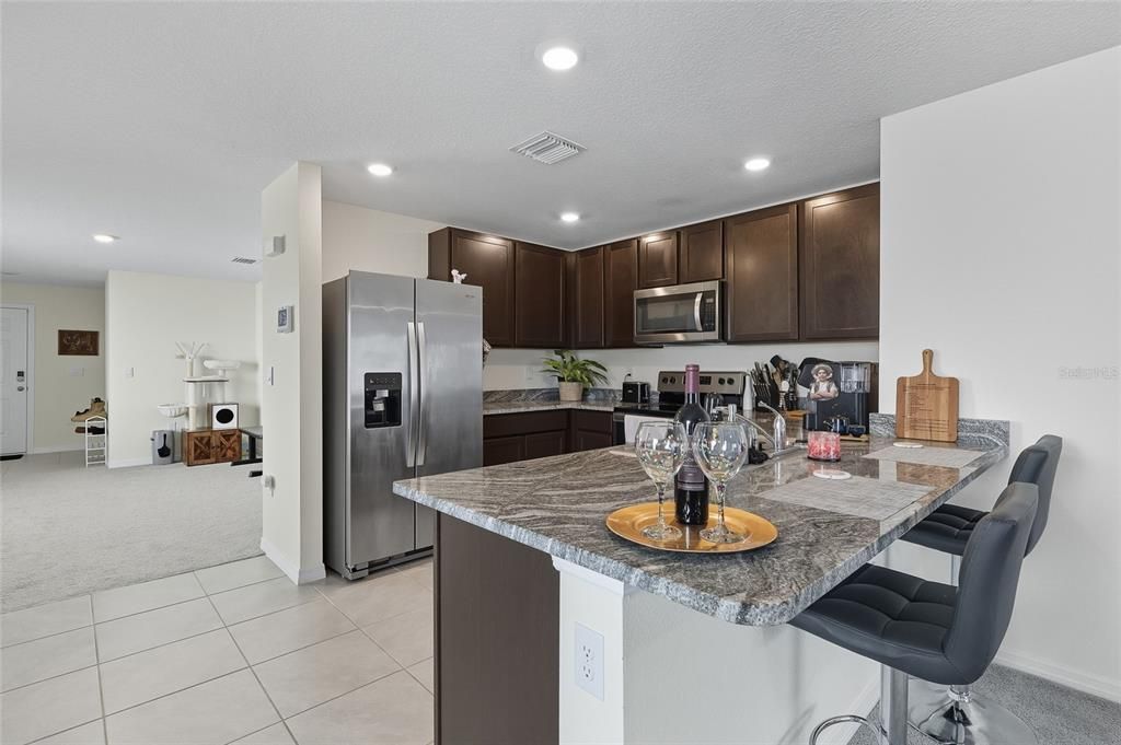 For Sale: $310,000 (3 beds, 2 baths, 1516 Square Feet)