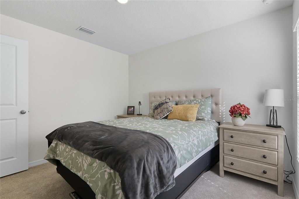 For Sale: $310,000 (3 beds, 2 baths, 1516 Square Feet)