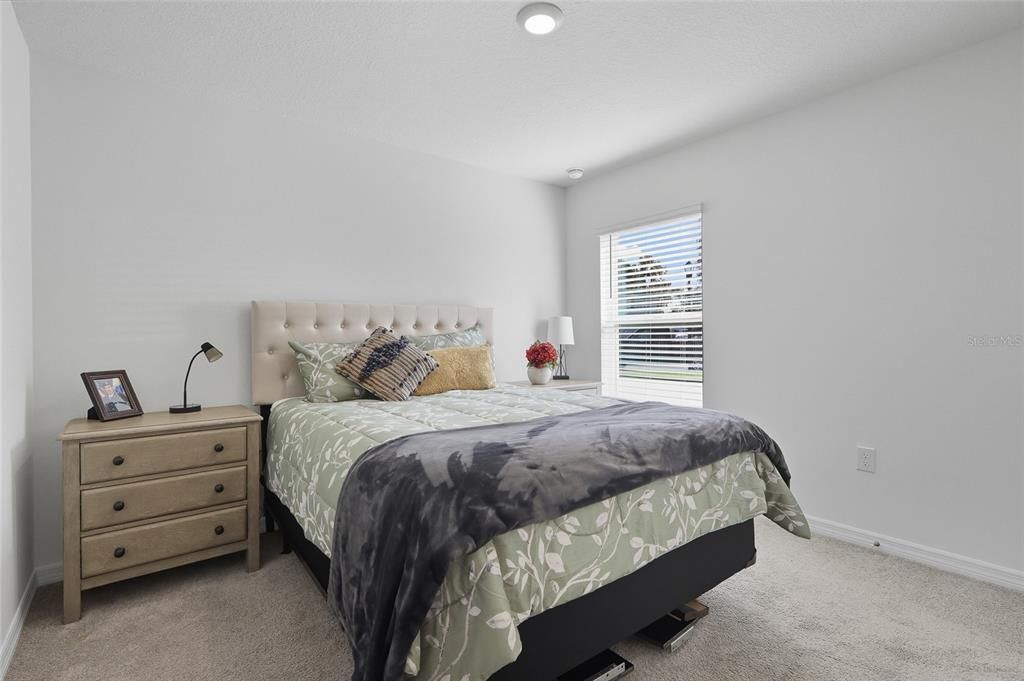 For Sale: $310,000 (3 beds, 2 baths, 1516 Square Feet)