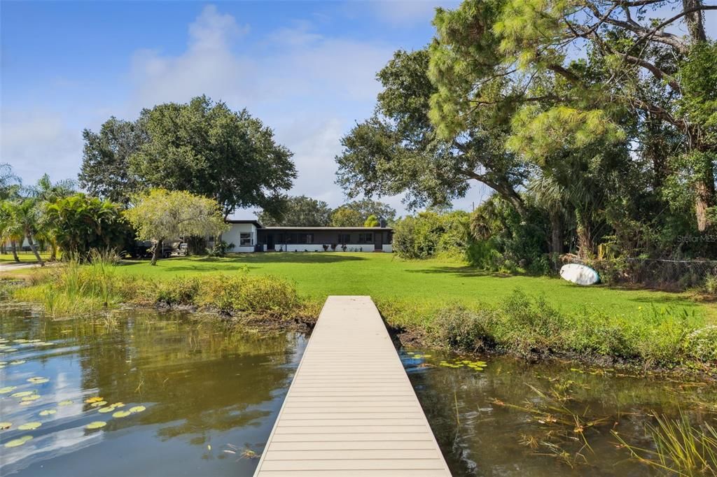 For Sale: $750,000 (5 beds, 3 baths, 2948 Square Feet)