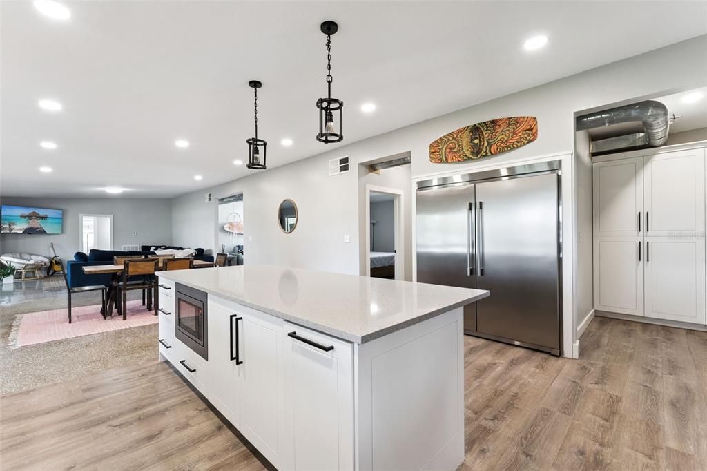 For Sale: $750,000 (5 beds, 3 baths, 2948 Square Feet)