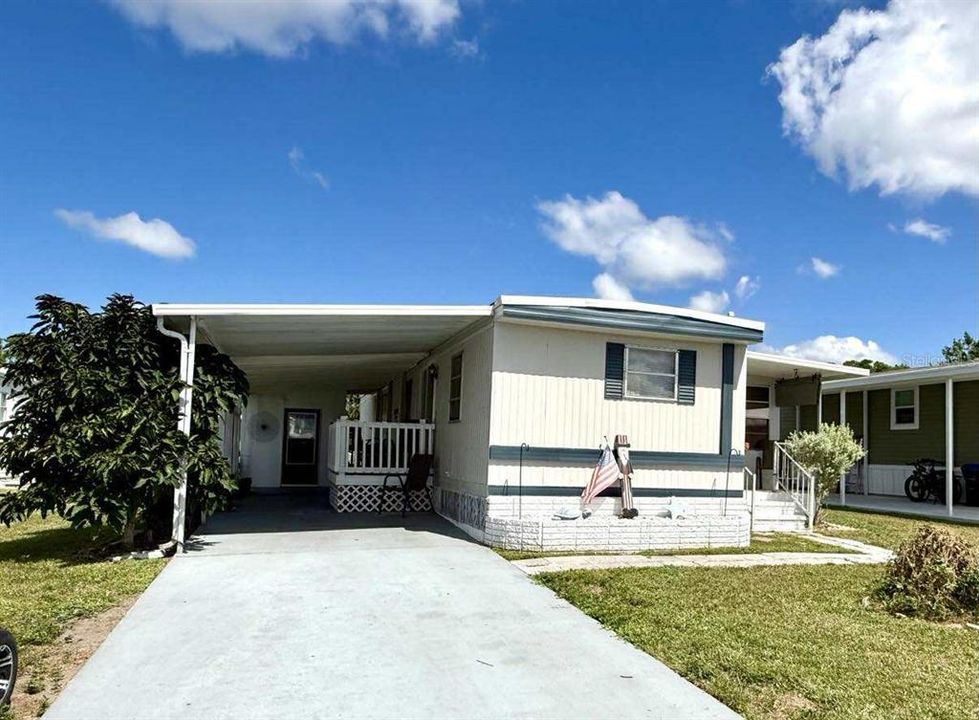 待售: $110,000 (2 贝兹, 1 浴室, 672 平方英尺)