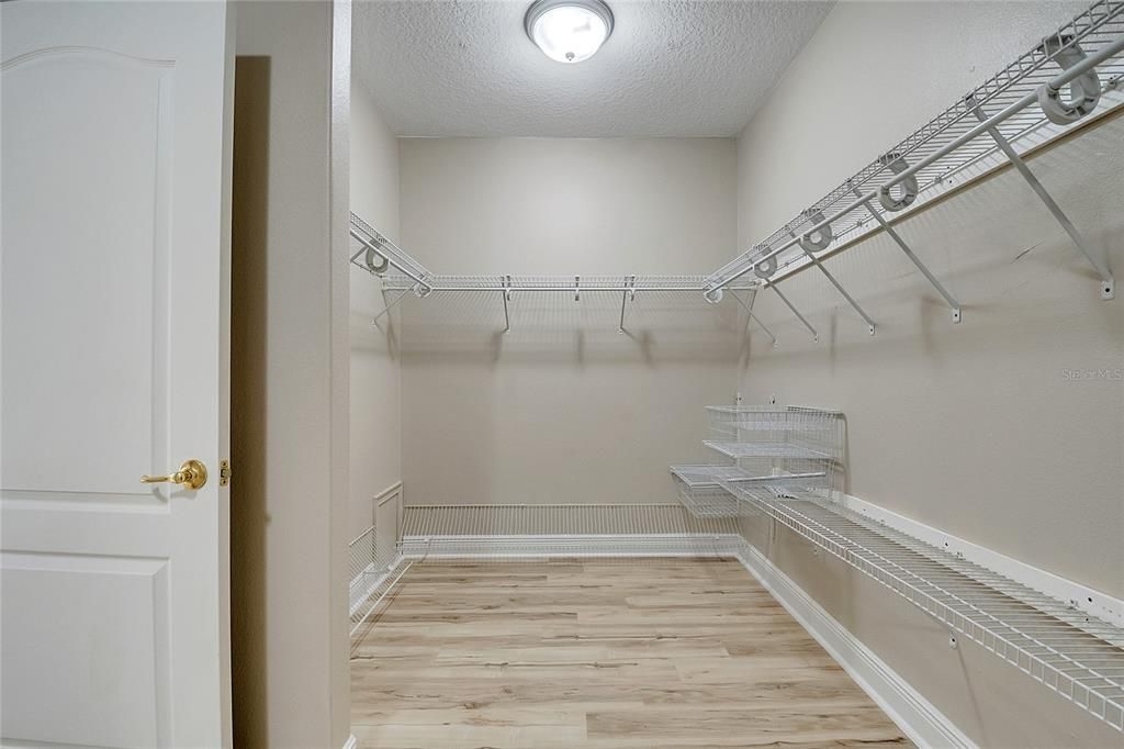 待售: $1,109,999 (5 贝兹, 3 浴室, 4190 平方英尺)