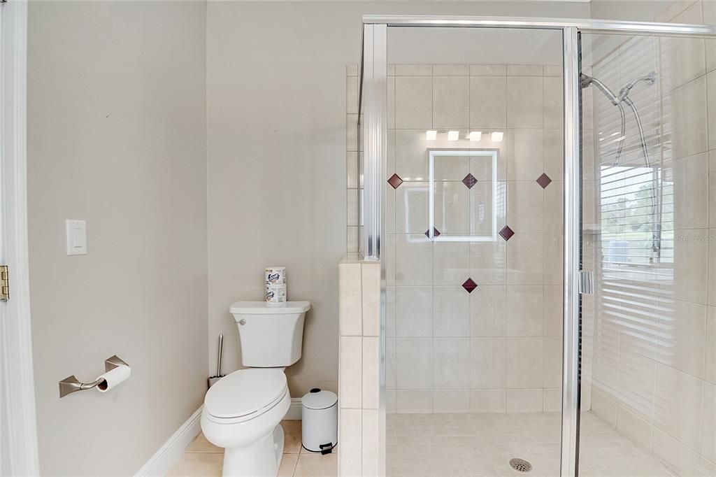 待售: $1,109,999 (5 贝兹, 3 浴室, 4190 平方英尺)