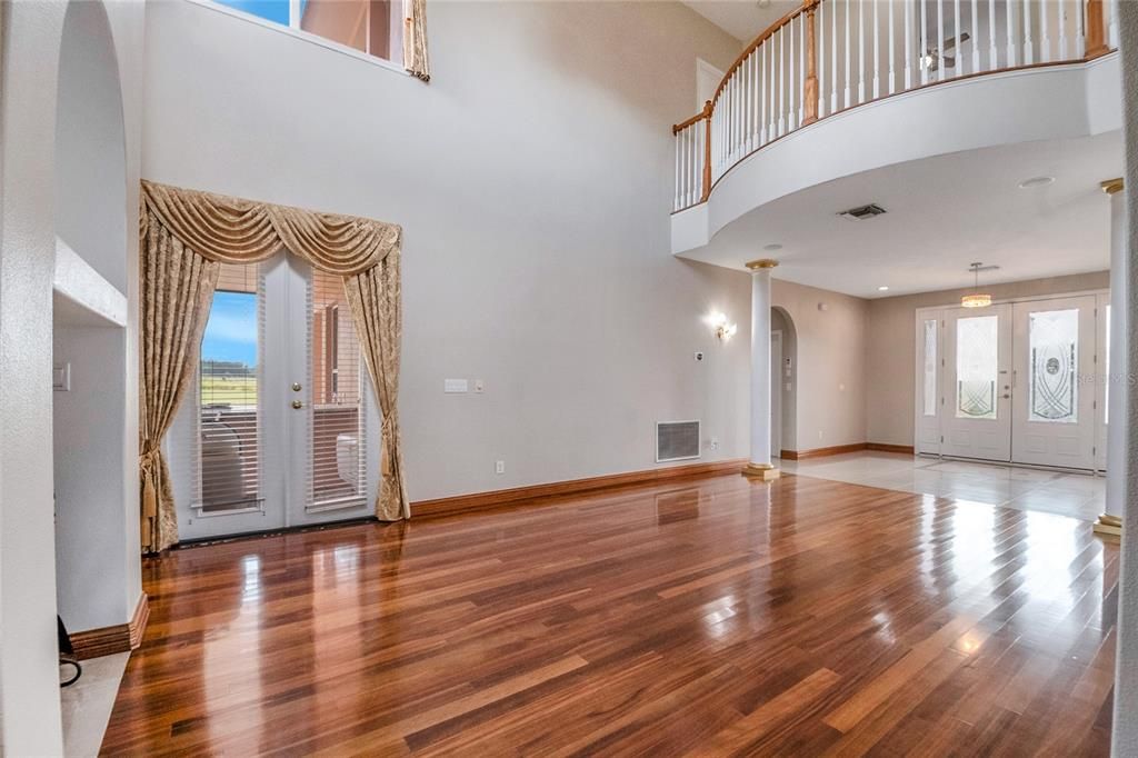 待售: $1,109,999 (5 贝兹, 3 浴室, 4190 平方英尺)