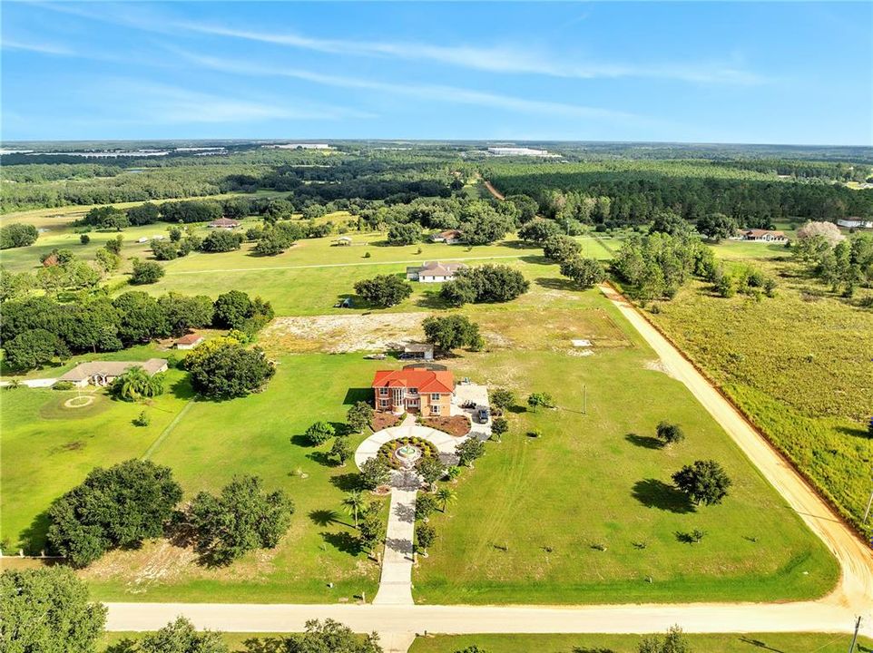 待售: $1,109,999 (5 贝兹, 3 浴室, 4190 平方英尺)