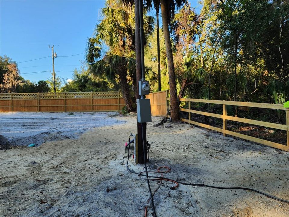 待售: $145,000 (0.43 acres)