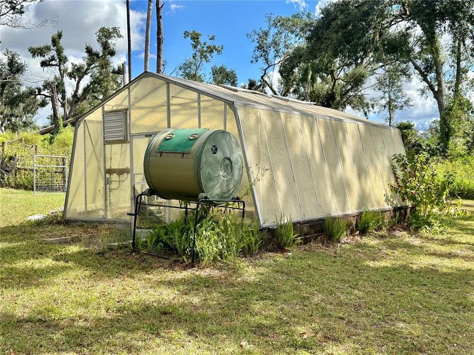 En Venta: $625,000 (6 camas, 4 baños, 3700 Pies cuadrados)