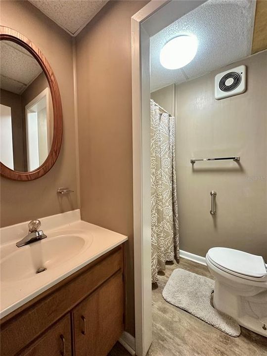 En Venta: $625,000 (6 camas, 4 baños, 3700 Pies cuadrados)