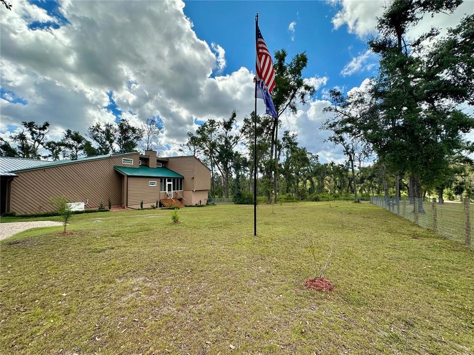 En Venta: $625,000 (6 camas, 4 baños, 3700 Pies cuadrados)