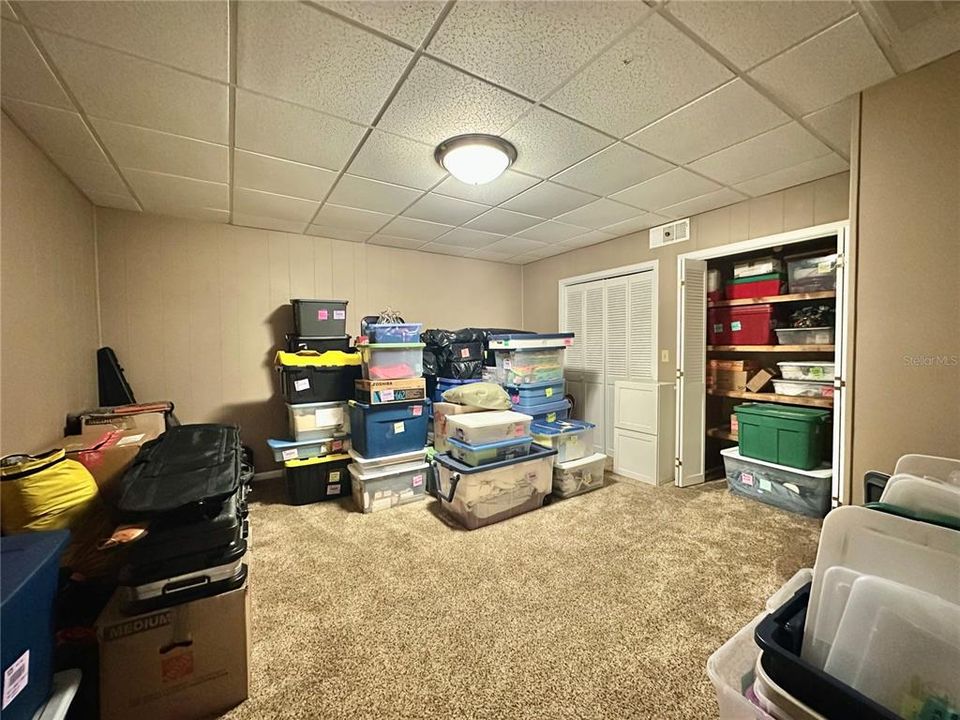 En Venta: $625,000 (6 camas, 4 baños, 3700 Pies cuadrados)