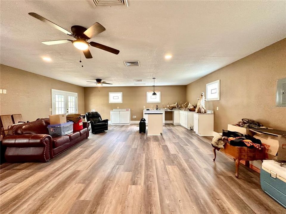 En Venta: $625,000 (6 camas, 4 baños, 3700 Pies cuadrados)