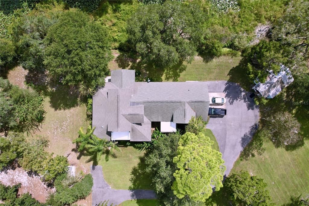 For Sale: $850,000 (4 beds, 4 baths, 3325 Square Feet)