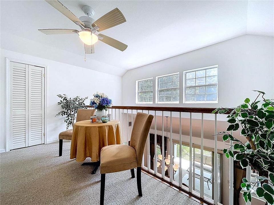 For Sale: $850,000 (4 beds, 4 baths, 3325 Square Feet)