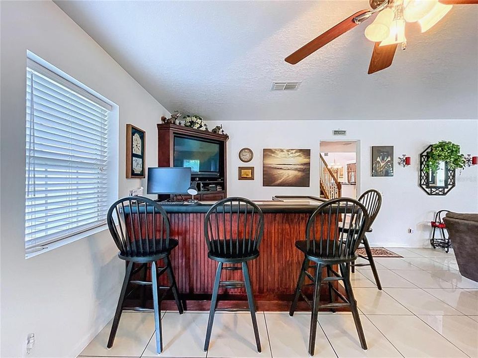 For Sale: $850,000 (4 beds, 4 baths, 3325 Square Feet)