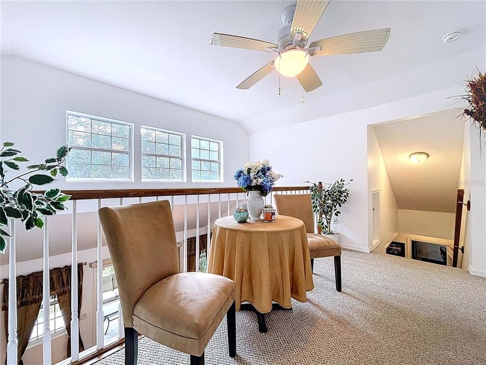 For Sale: $850,000 (4 beds, 4 baths, 3325 Square Feet)